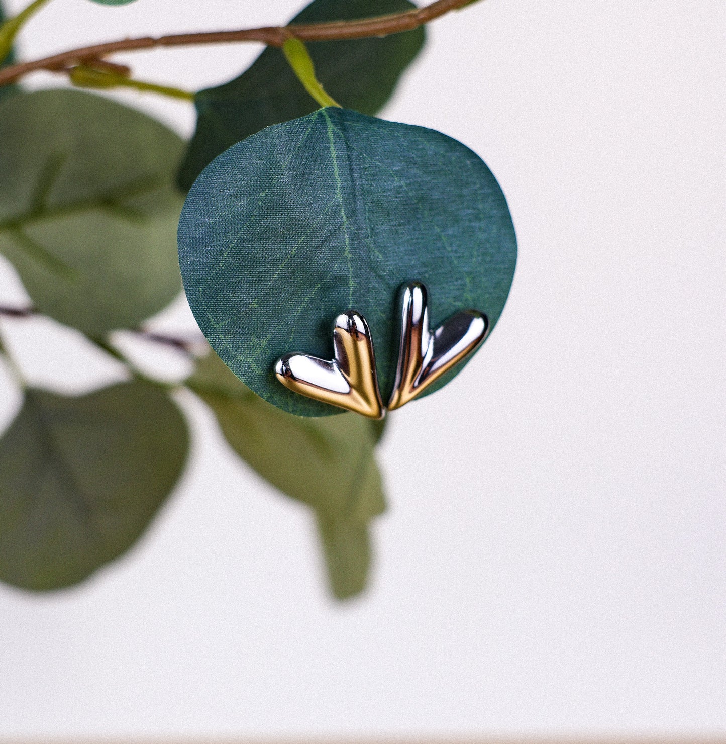 Amora oorbellen | LOVIRA