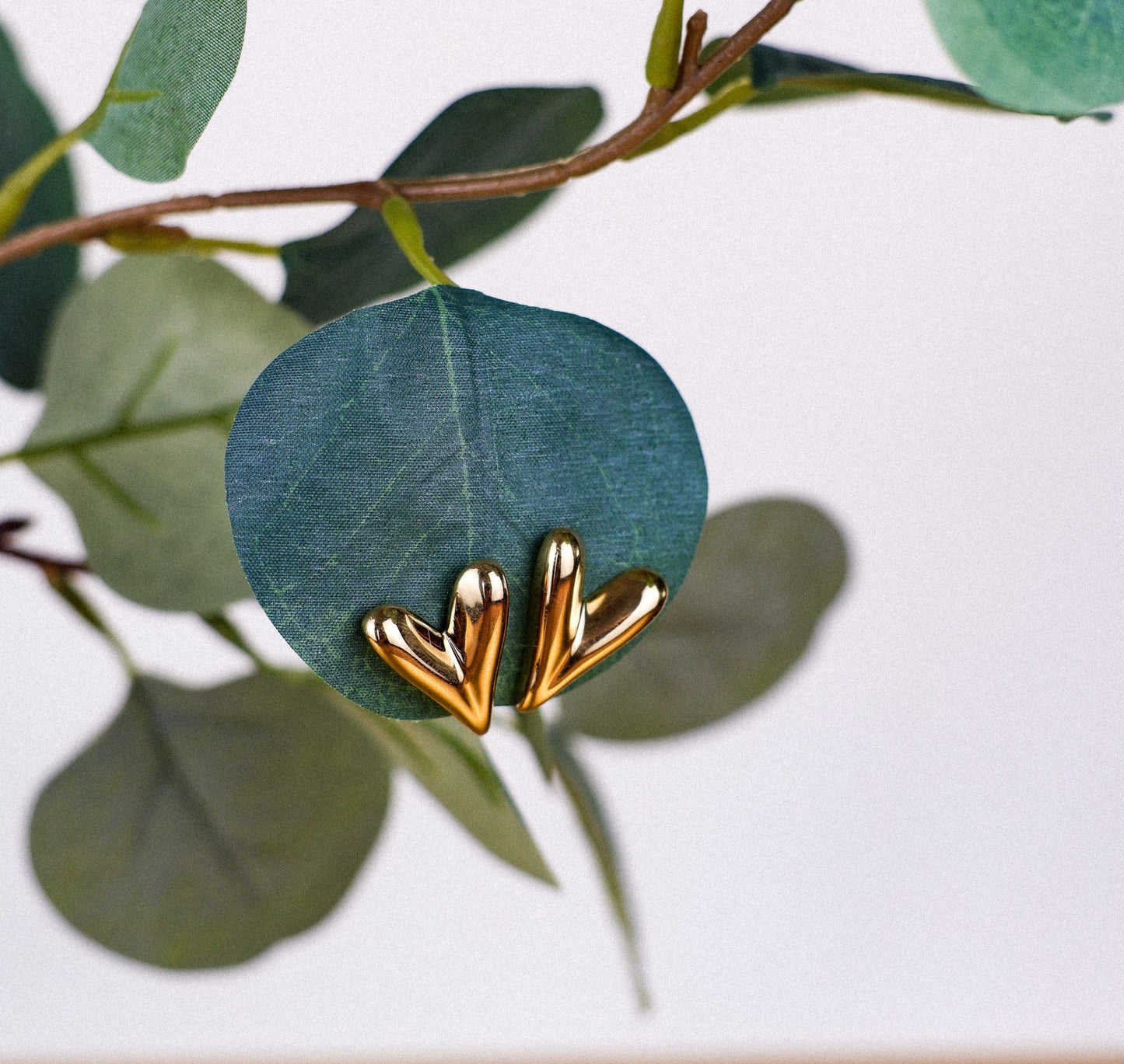 Amora oorbellen | LOVIRA