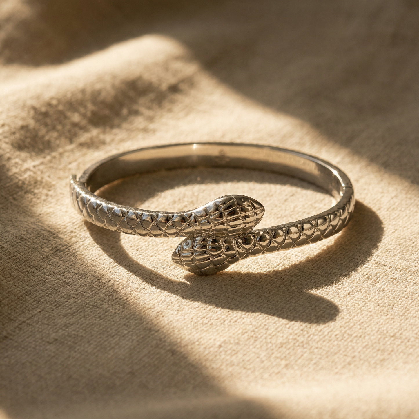 Serpent Bracelet | Lovira