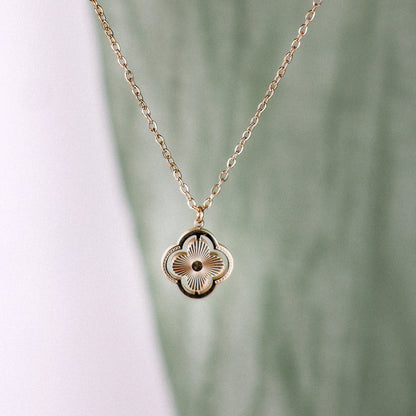 Fleur Charm necklace | LOVIRA
