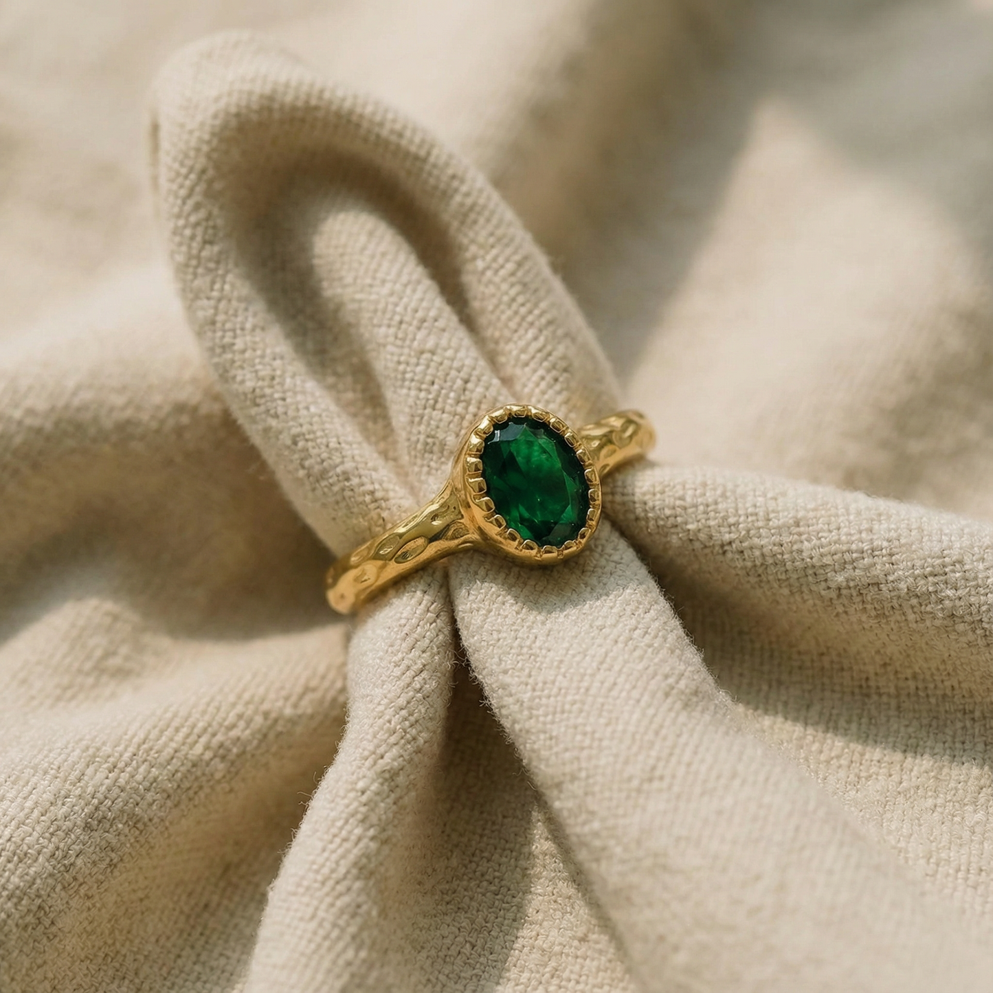Green Glow Ring | Lovira