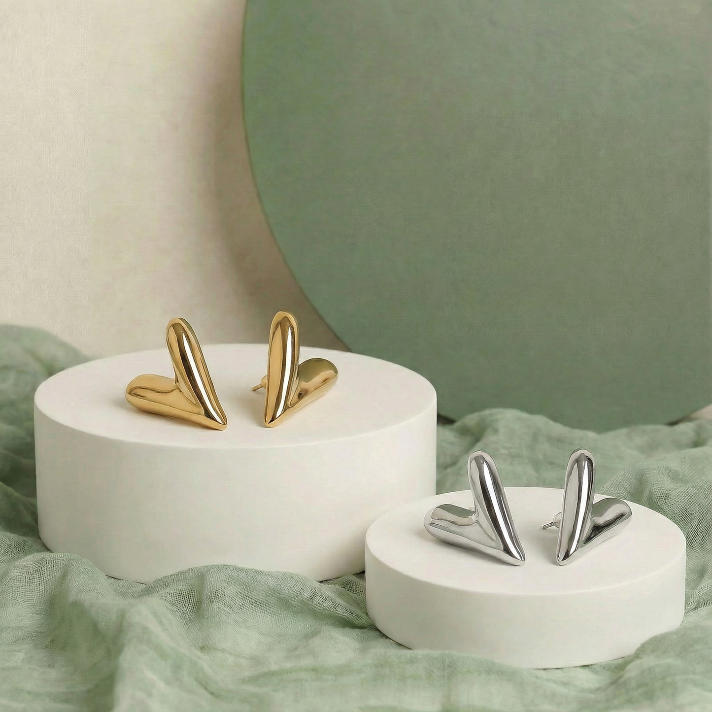 Amora Earrings | Lovira