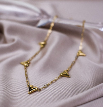 Golden Heart Necklace | LOVIRA