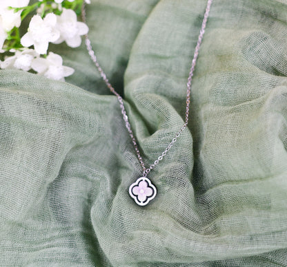 Fleur Charm necklace | LOVIRA